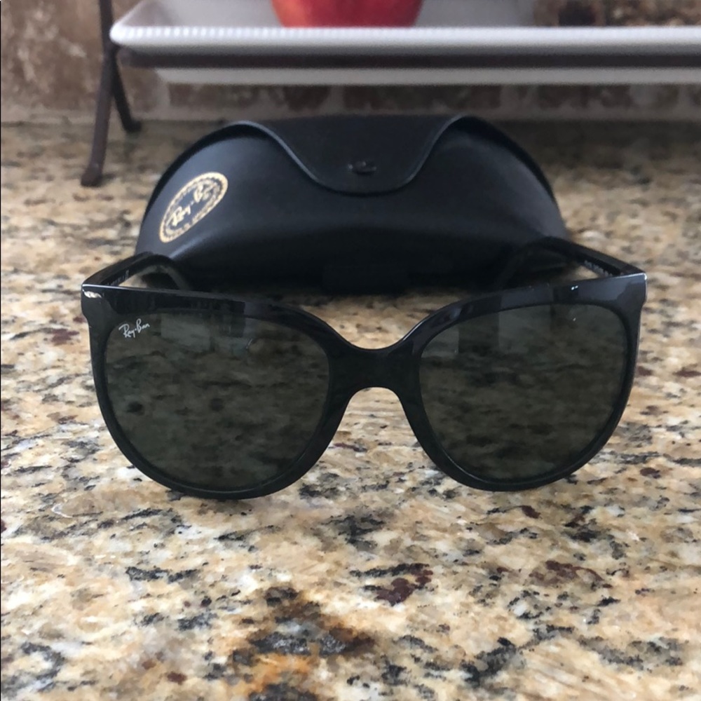 Ray-Ban Black CATS 1000